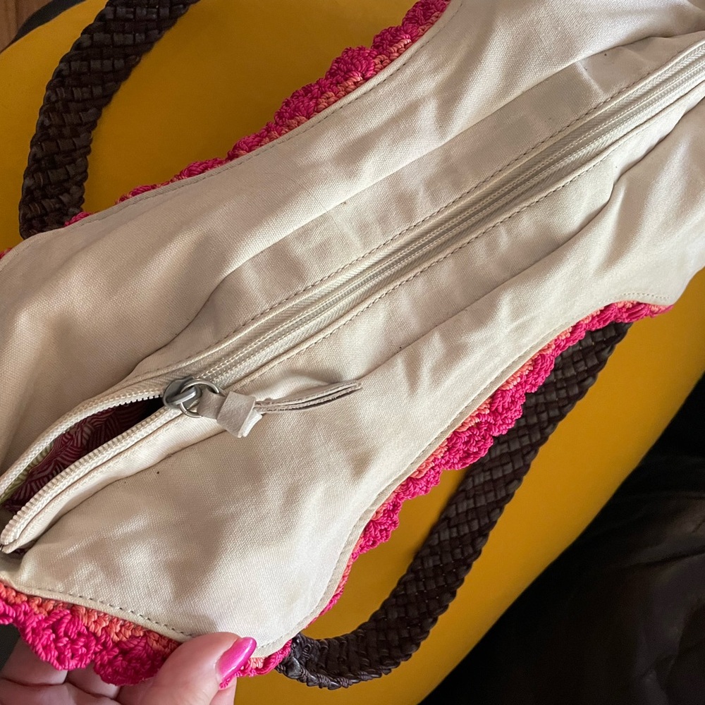 The Sak Sierra Leather Bag Purse Off White Pink Crochet Woven Trim Shopper Stone - Picture 7 of 11